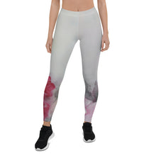 Load image into Gallery viewer, Rose Wreath Leggings
