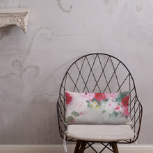 Cargar imagen en el visor de la galería, Rose Wreath Premium Pillow
